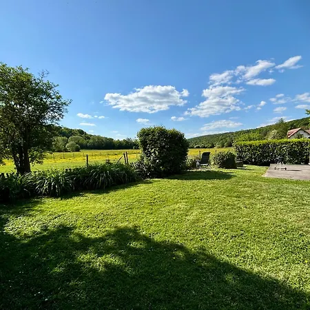 Au Fil Du Bec : Gite Avec Jardin - Centre Village Guest house 3*