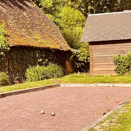 Au Fil Du Bec : Gite Avec Jardin - Centre Village