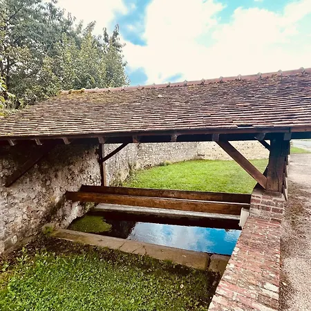 Au Fil Du Bec : Gite Avec Jardin - Centre Village