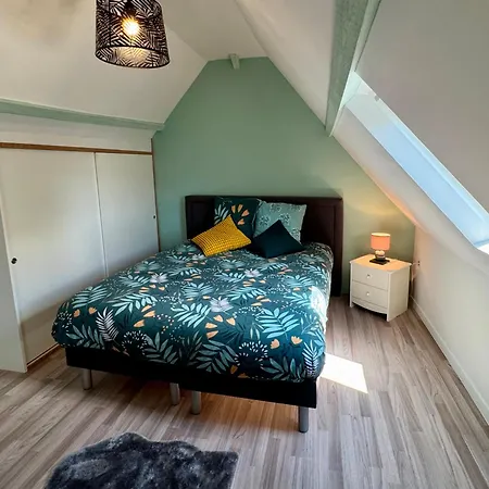 Au Fil Du Bec : Gite Avec Jardin - Centre Village Guest house 3*