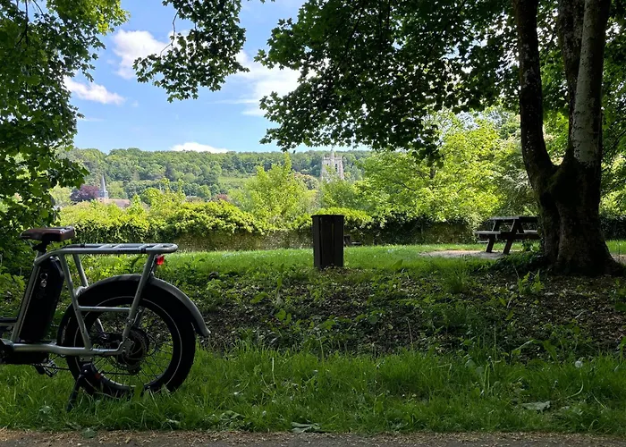 « au Fil Du Bec » Le Bec-Hellouin