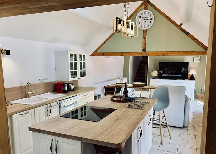 « au Fil Du Bec » *