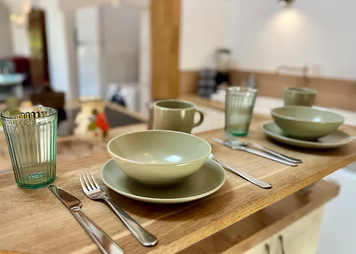 « au Fil Du Bec » * Le Bec-Hellouin